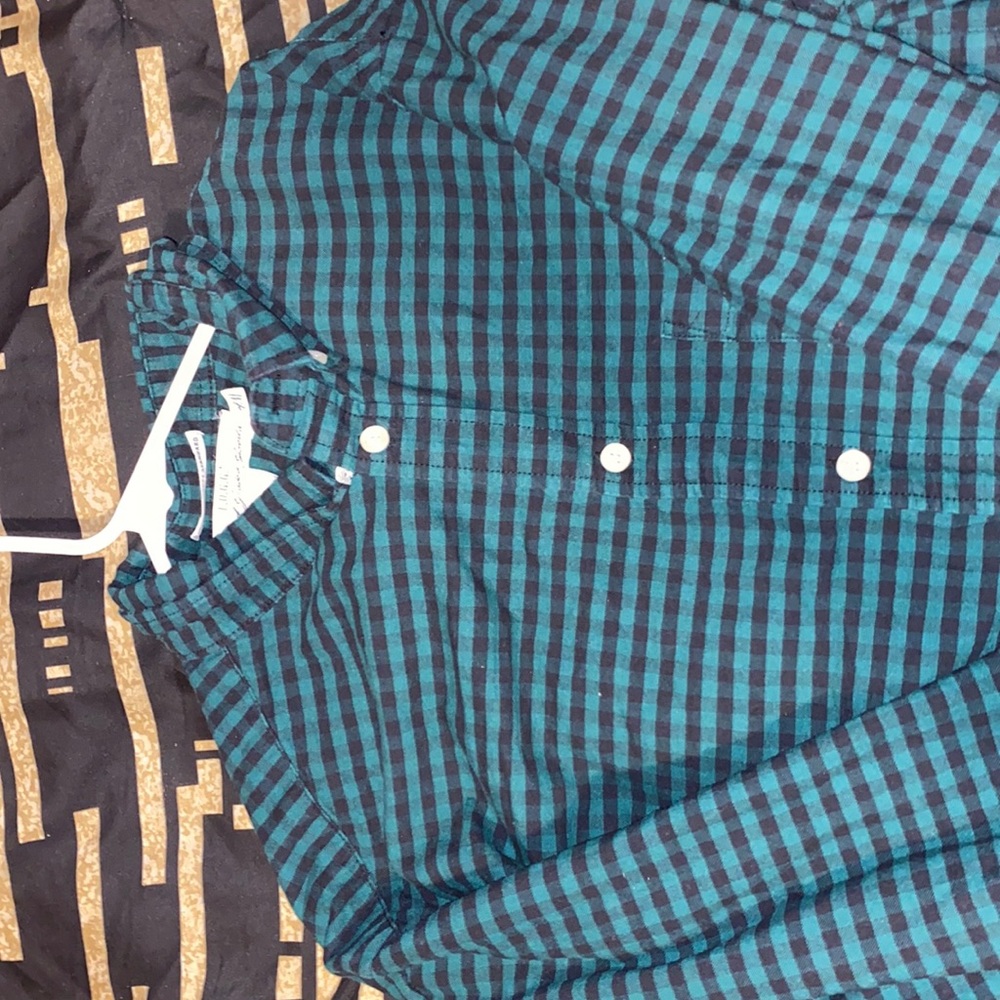 H&M Men’s Green and black Plaid Holidays Shirt - Picture 1 of 2